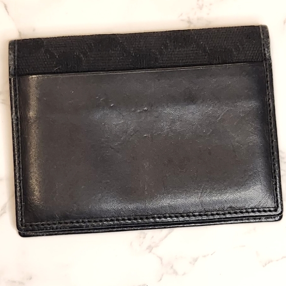 Auth Gucci GG Bifold Wallet - Picture 2 of 8